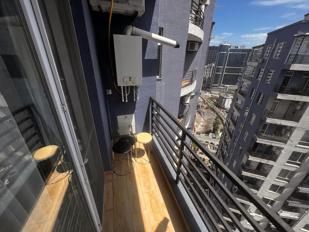 27 Floor Apartments 바투미 외부 사진